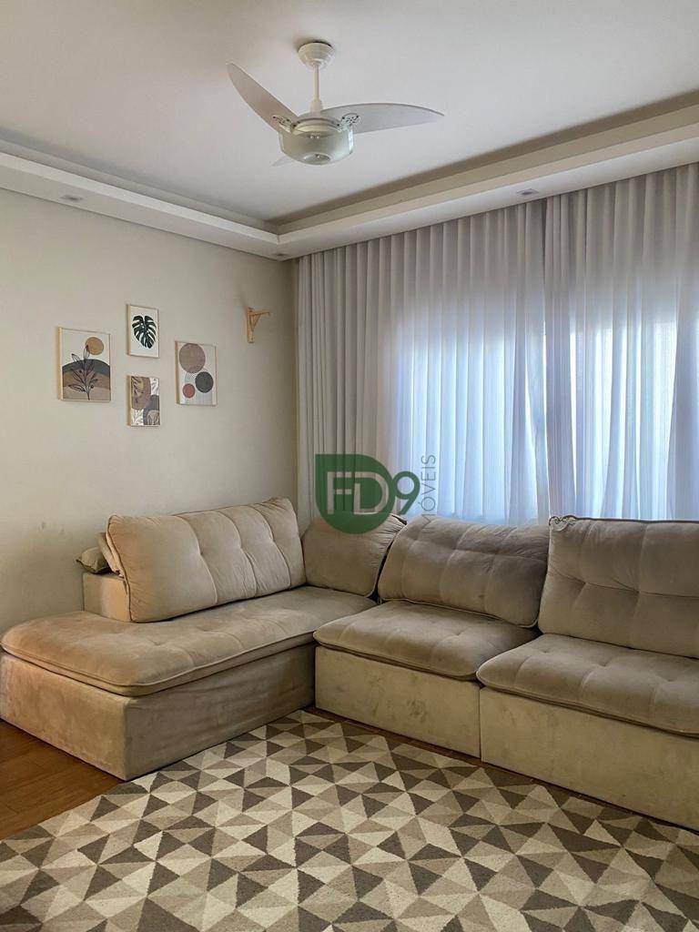 Casa à venda com 3 quartos, 162m² - Foto 13