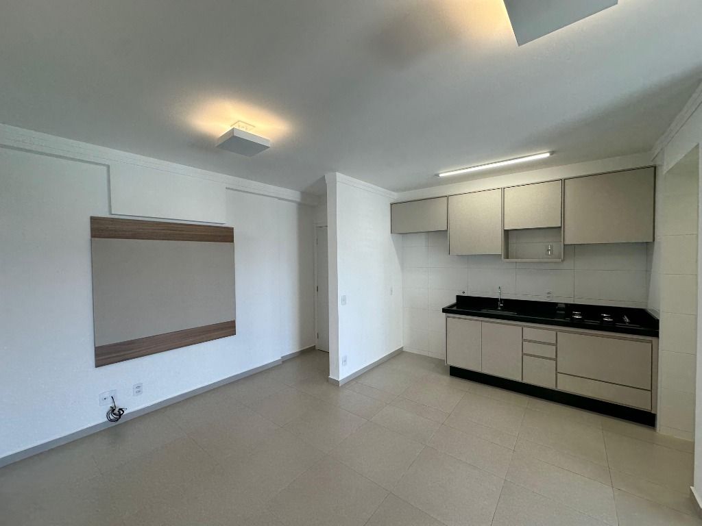 Apartamento para alugar com 2 quartos, 60m² - Foto 15