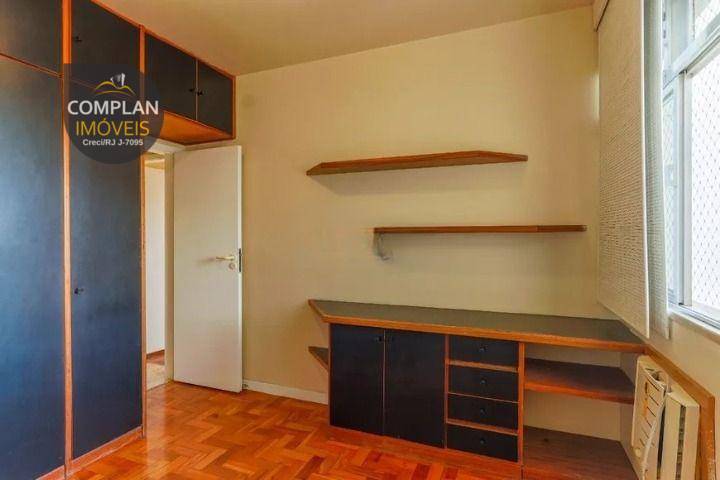 Apartamento para alugar com 2 quartos, 76m² - Foto 7