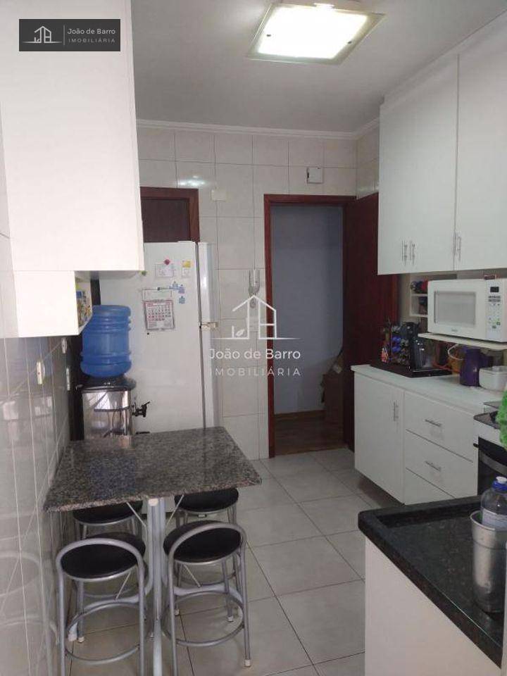 Apartamento à venda com 3 quartos, 87m² - Foto 8