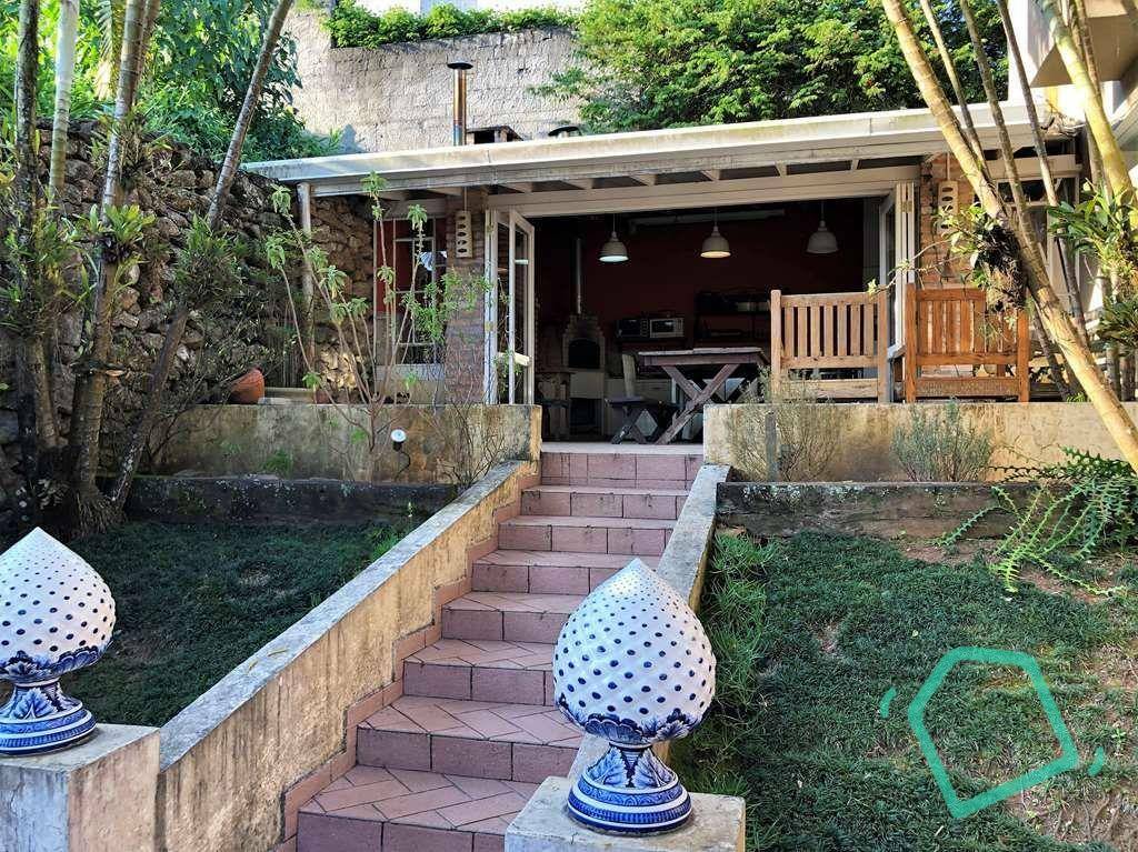 Casa de Condomínio à venda com 4 quartos, 450m² - Foto 33