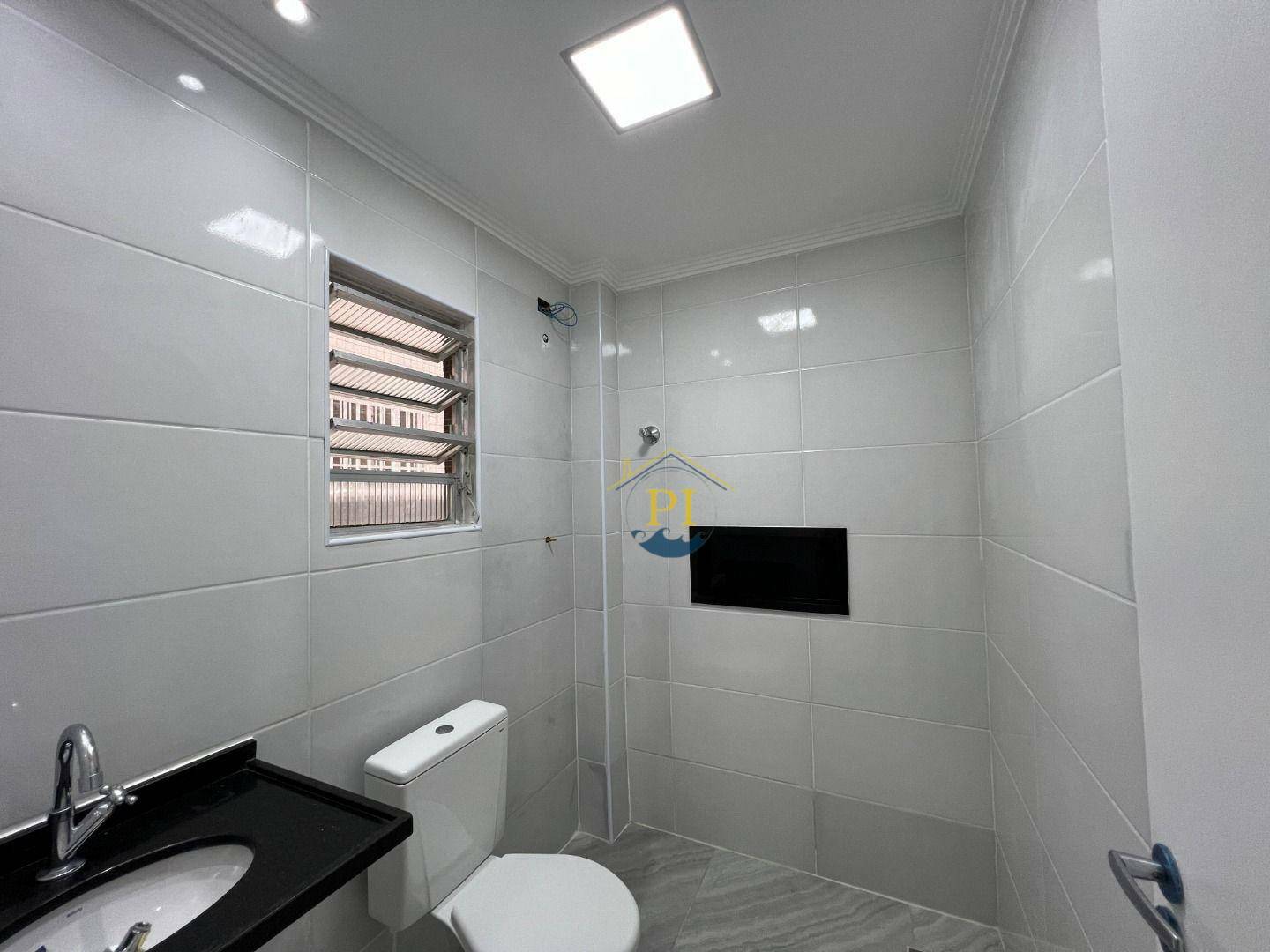 Kitnet e Studio à venda com 1 quarto, 28m² - Foto 1