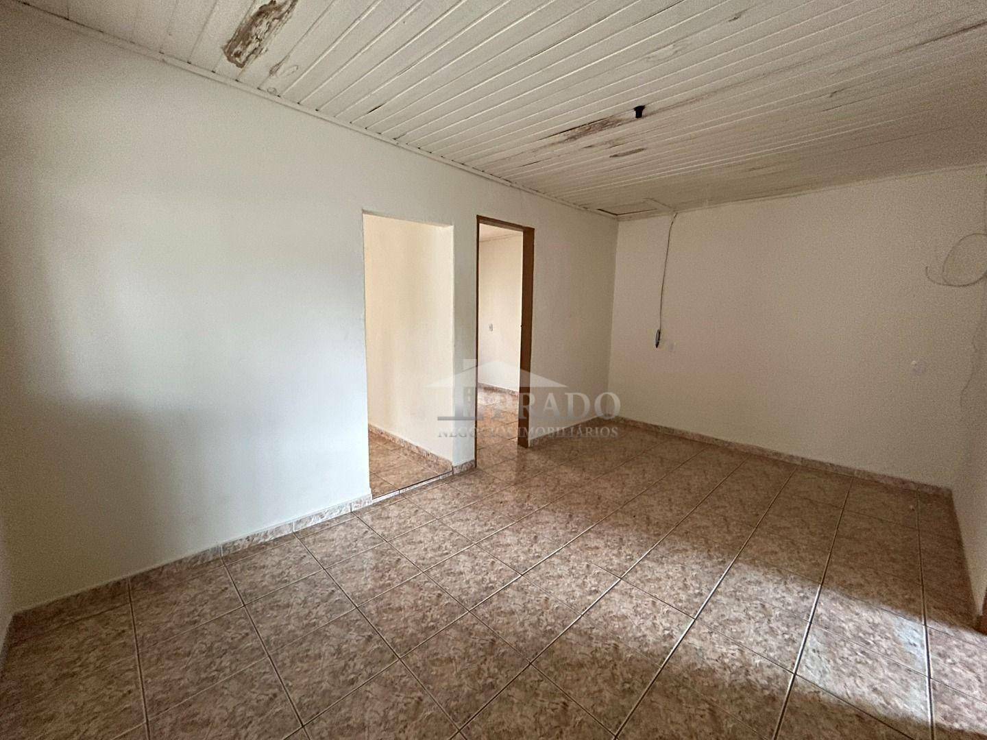 Casa para alugar com 2 quartos, 51m² - Foto 8