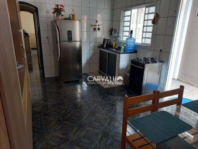 Casa à venda com 1 quarto, 61m² - Foto 13