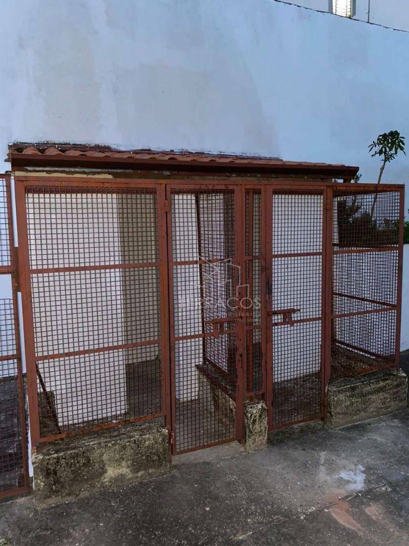 Casa à venda e aluguel com 4 quartos, 362m² - Foto 25