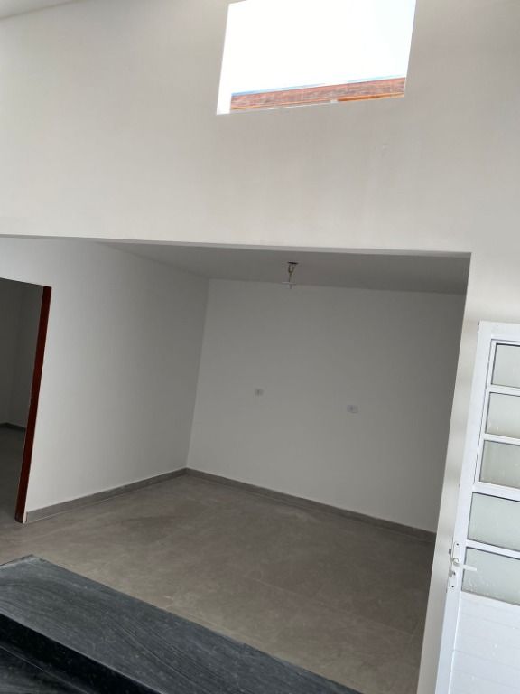 Casa à venda com 3 quartos, 140m² - Foto 9