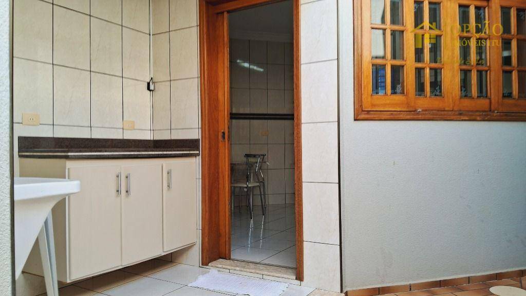 Casa à venda com 4 quartos, 290m² - Foto 39