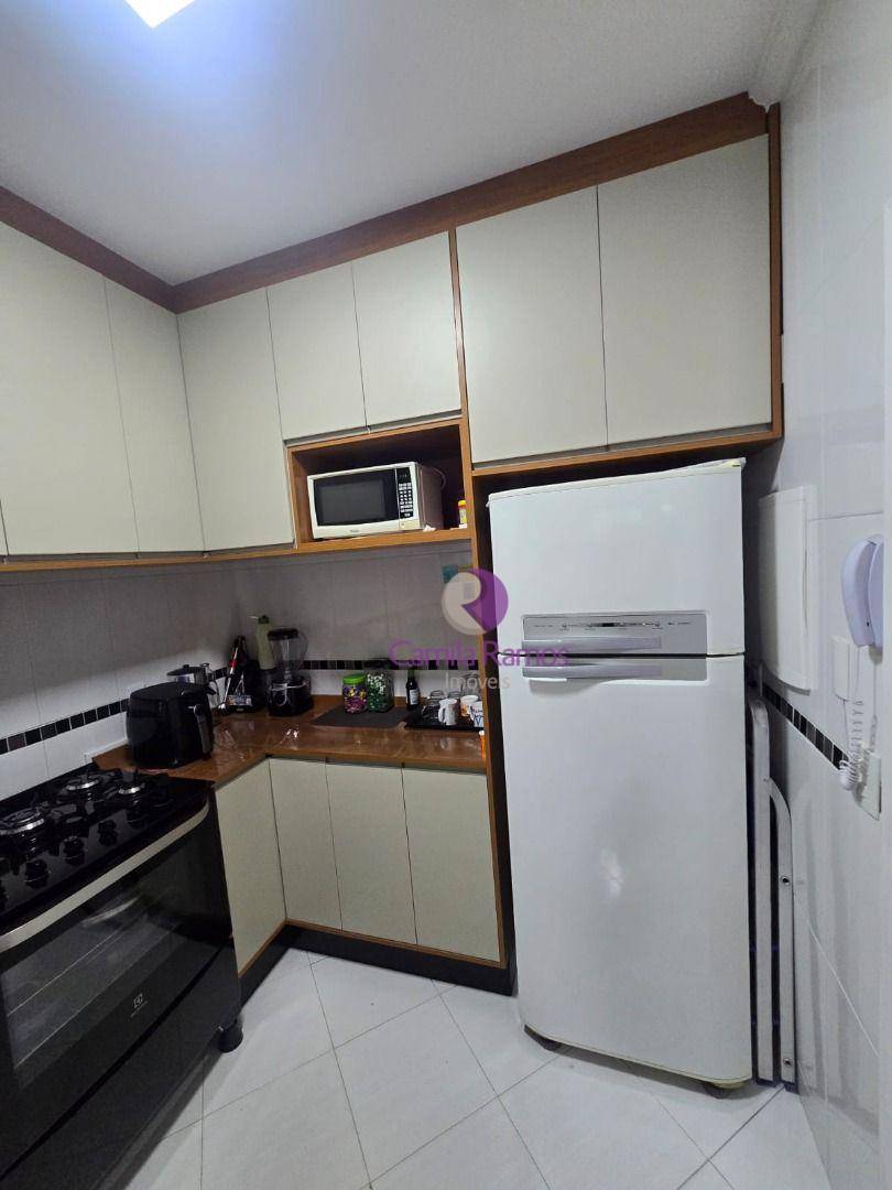 Apartamento à venda com 3 quartos, 90m² - Foto 7