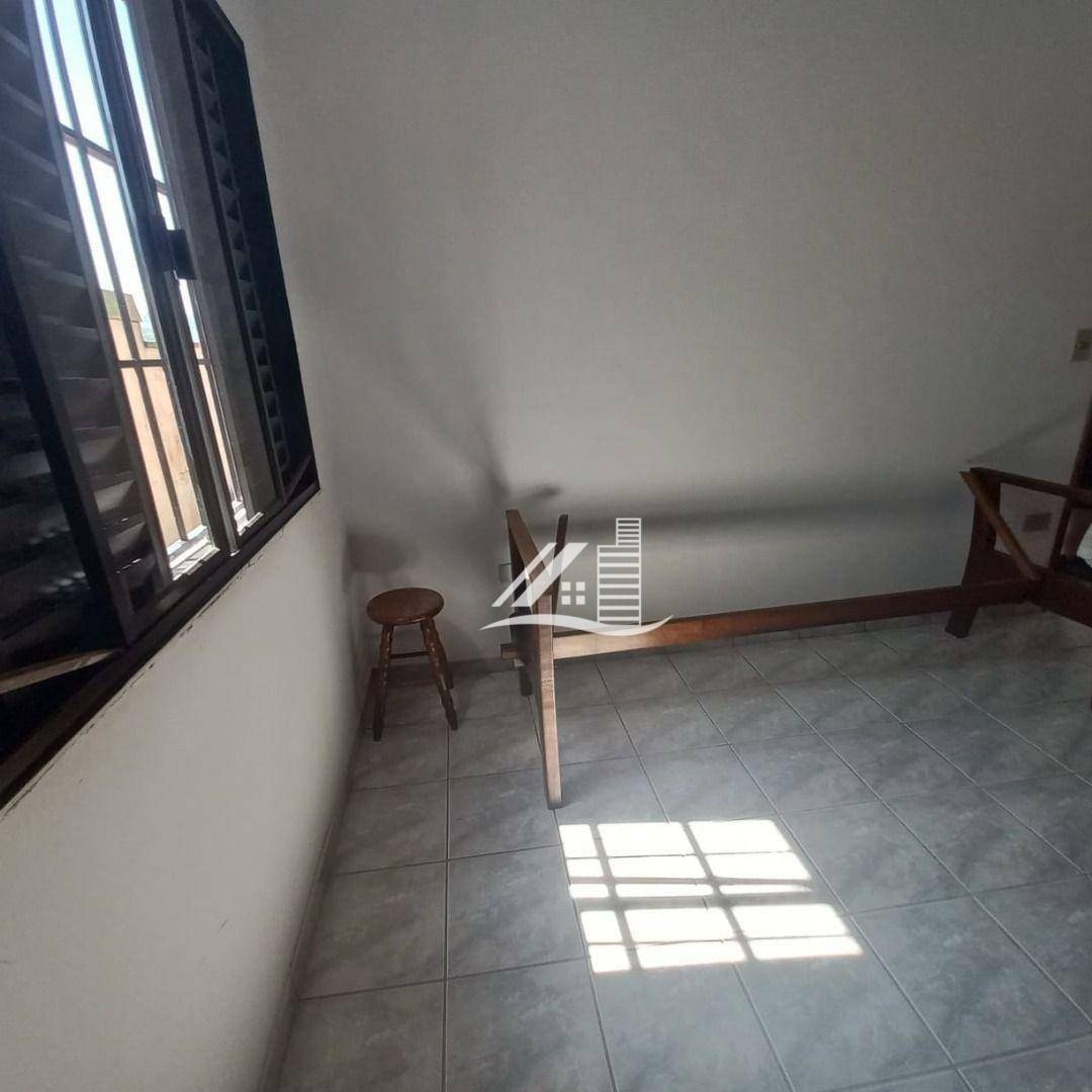 Sobrado à venda com 3 quartos, 177m² - Foto 14