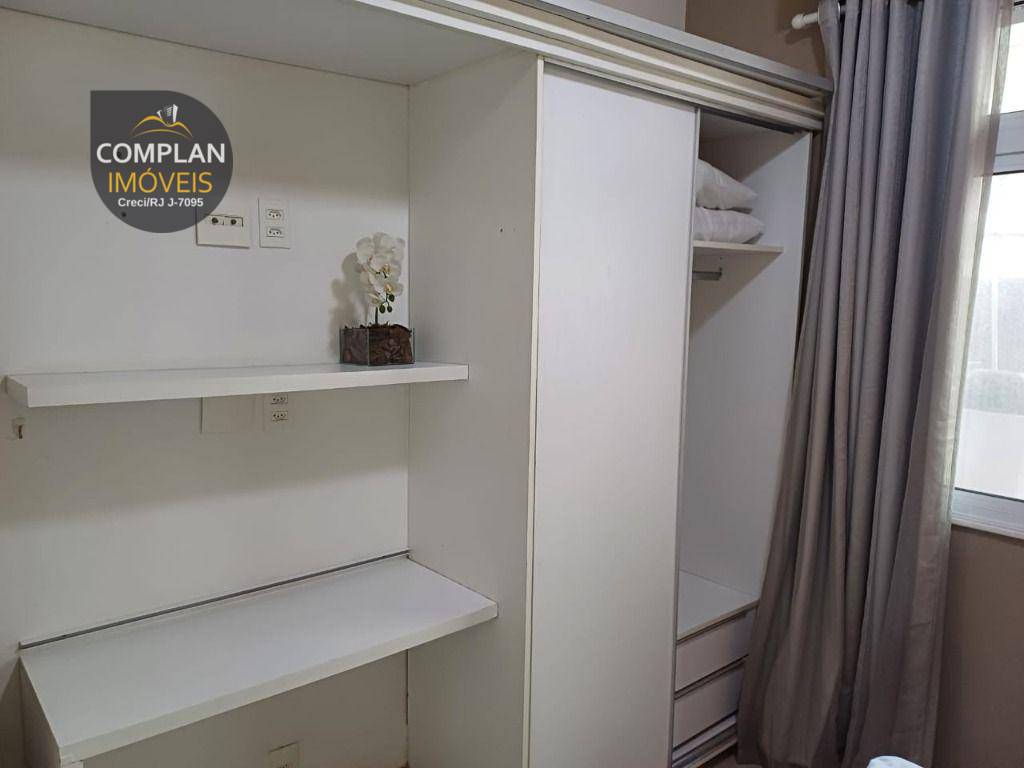 Apartamento para alugar com 2 quartos, 65m² - Foto 13