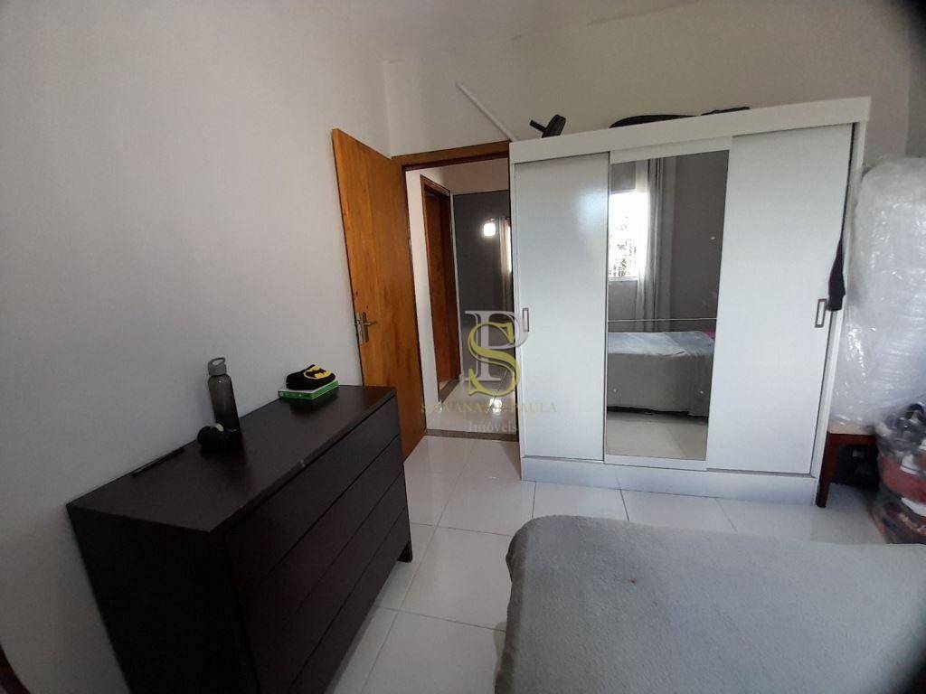 Casa à venda com 2 quartos, 66m² - Foto 12