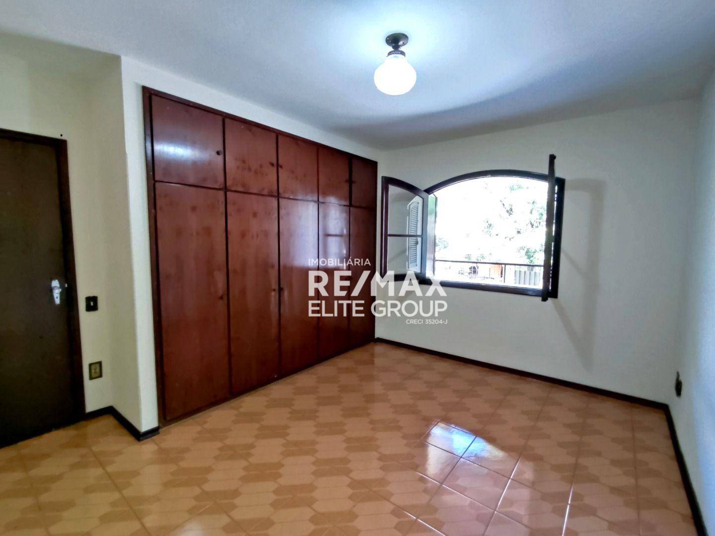 Sobrado à venda com 3 quartos, 337m² - Foto 31