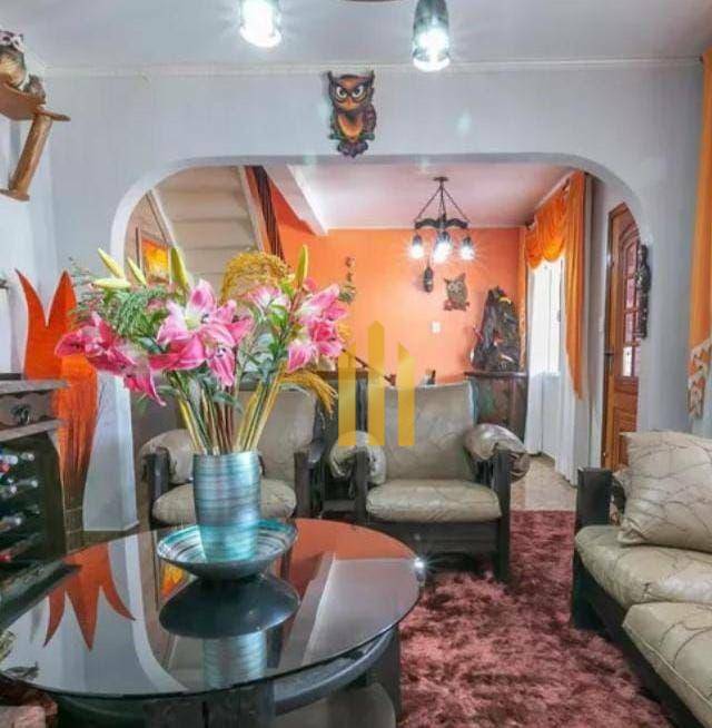 Sobrado à venda e aluguel com 4 quartos, 240m² - Foto 6