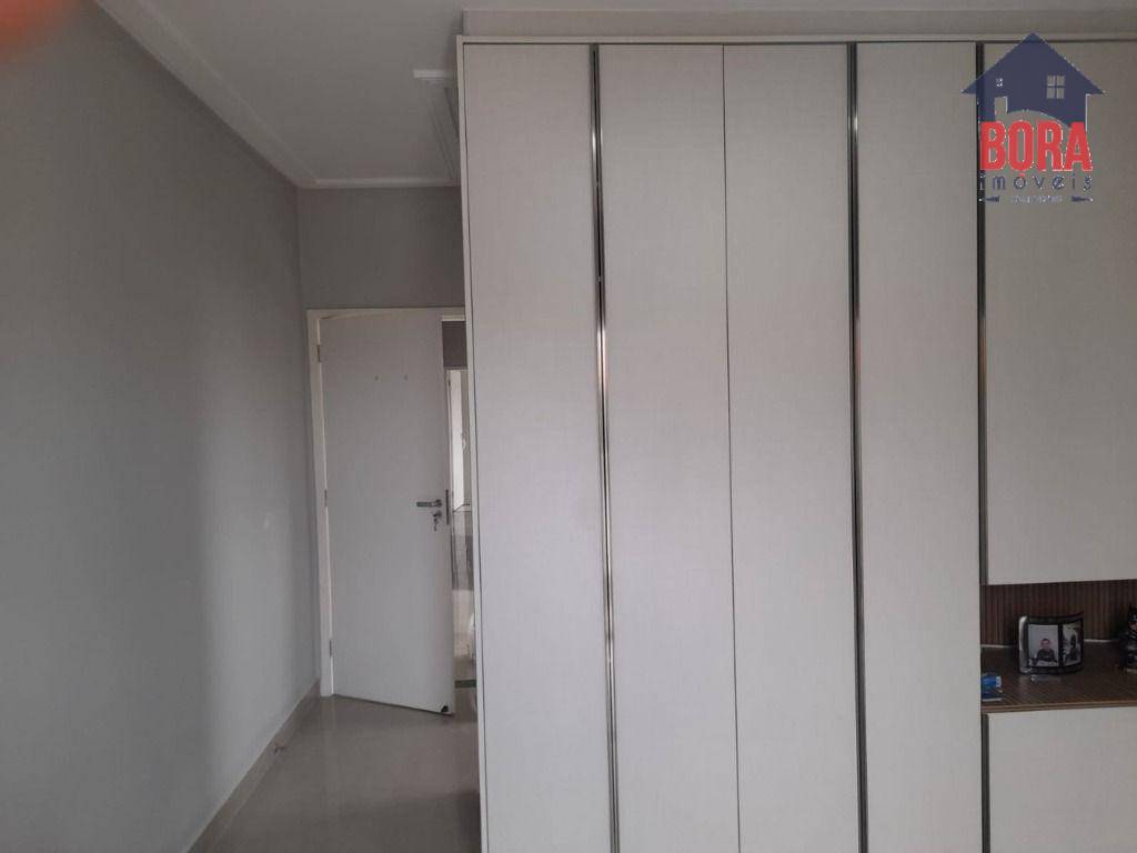 Casa à venda com 3 quartos, 143m² - Foto 11