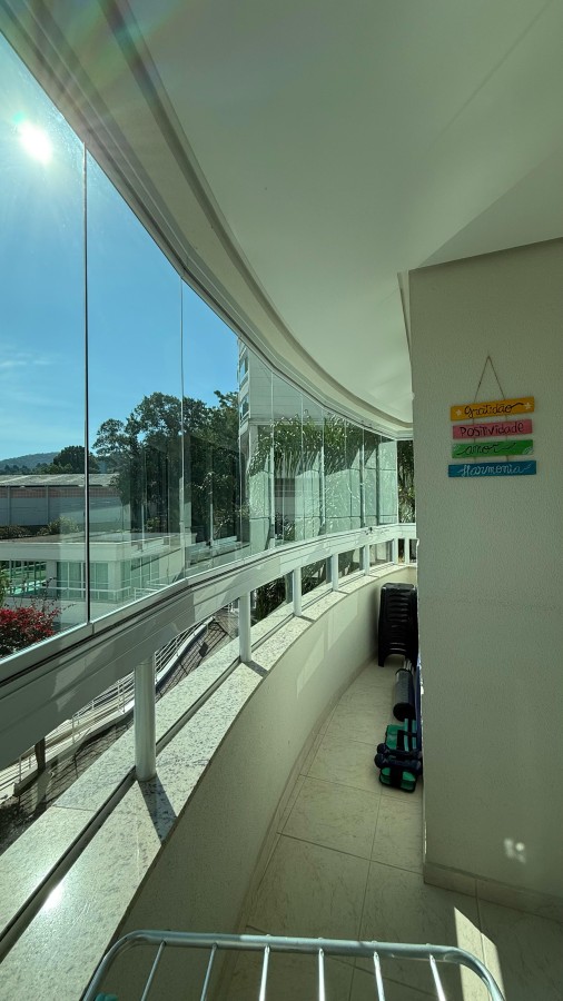 Apartamento à venda com 3 quartos, 77m² - Foto 26