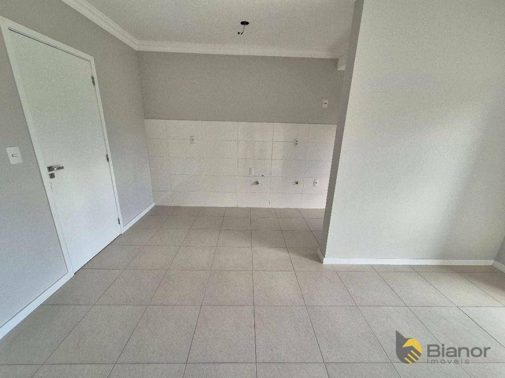 Apartamento à venda com 2 quartos, 55m² - Foto 6