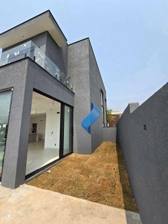 Casa de Condomínio à venda com 4 quartos, 360m² - Foto 10