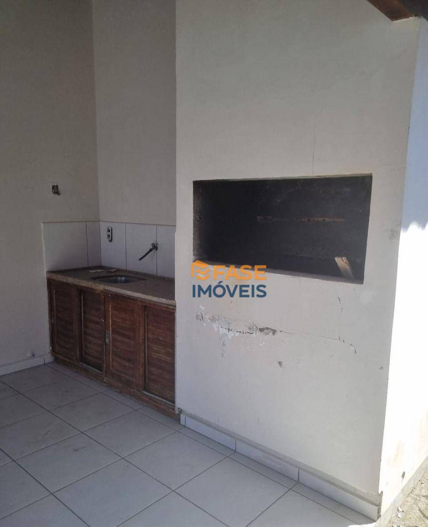 Casa à venda com 4 quartos, 132m² - Foto 13