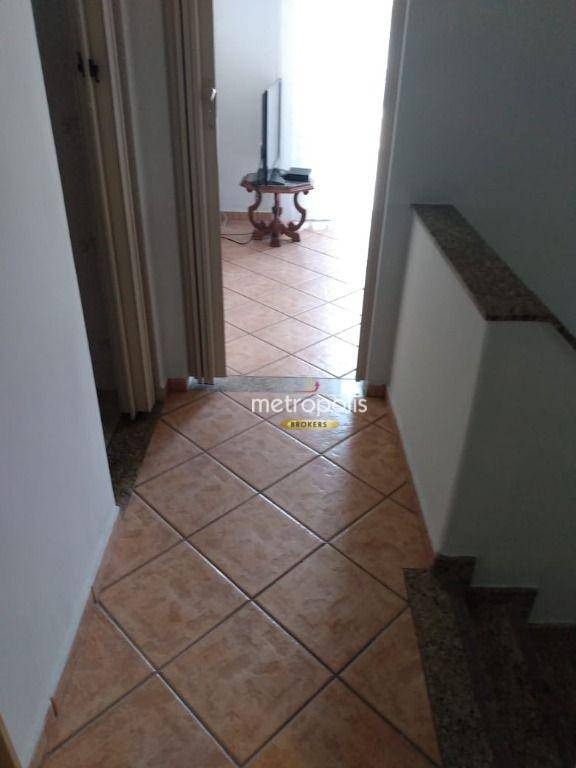 Sobrado à venda com 2 quartos, 204m² - Foto 14