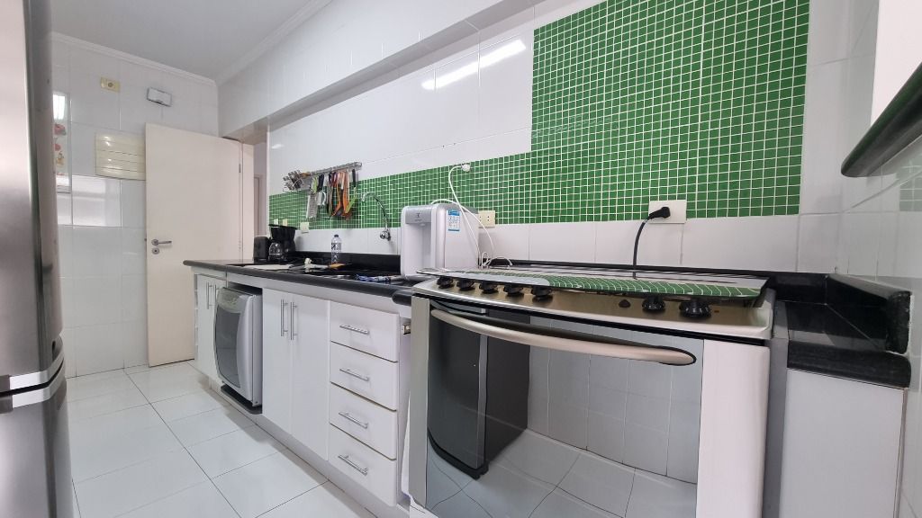 Apartamento à venda com 2 quartos, 98m² - Foto 15