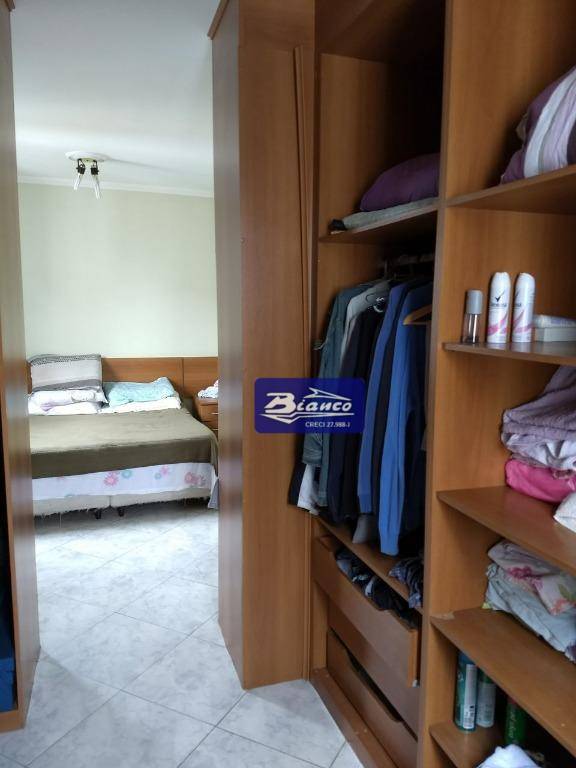 Apartamento à venda com 2 quartos, 80m² - Foto 9