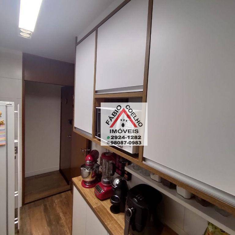 Apartamento à venda com 3 quartos, 69m² - Foto 3