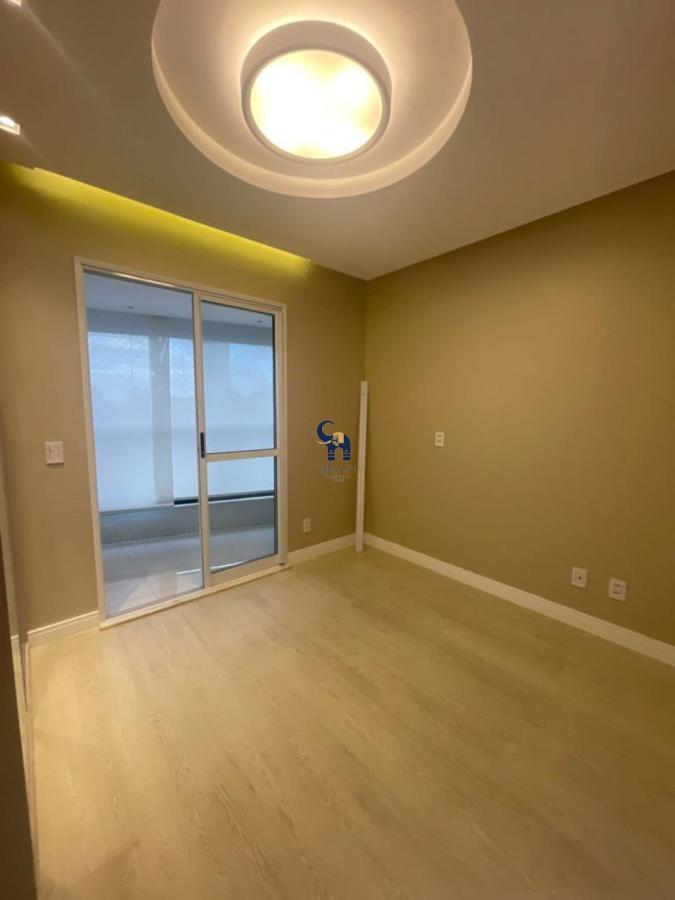 Apartamento à venda com 3 quartos, 138m² - Foto 12