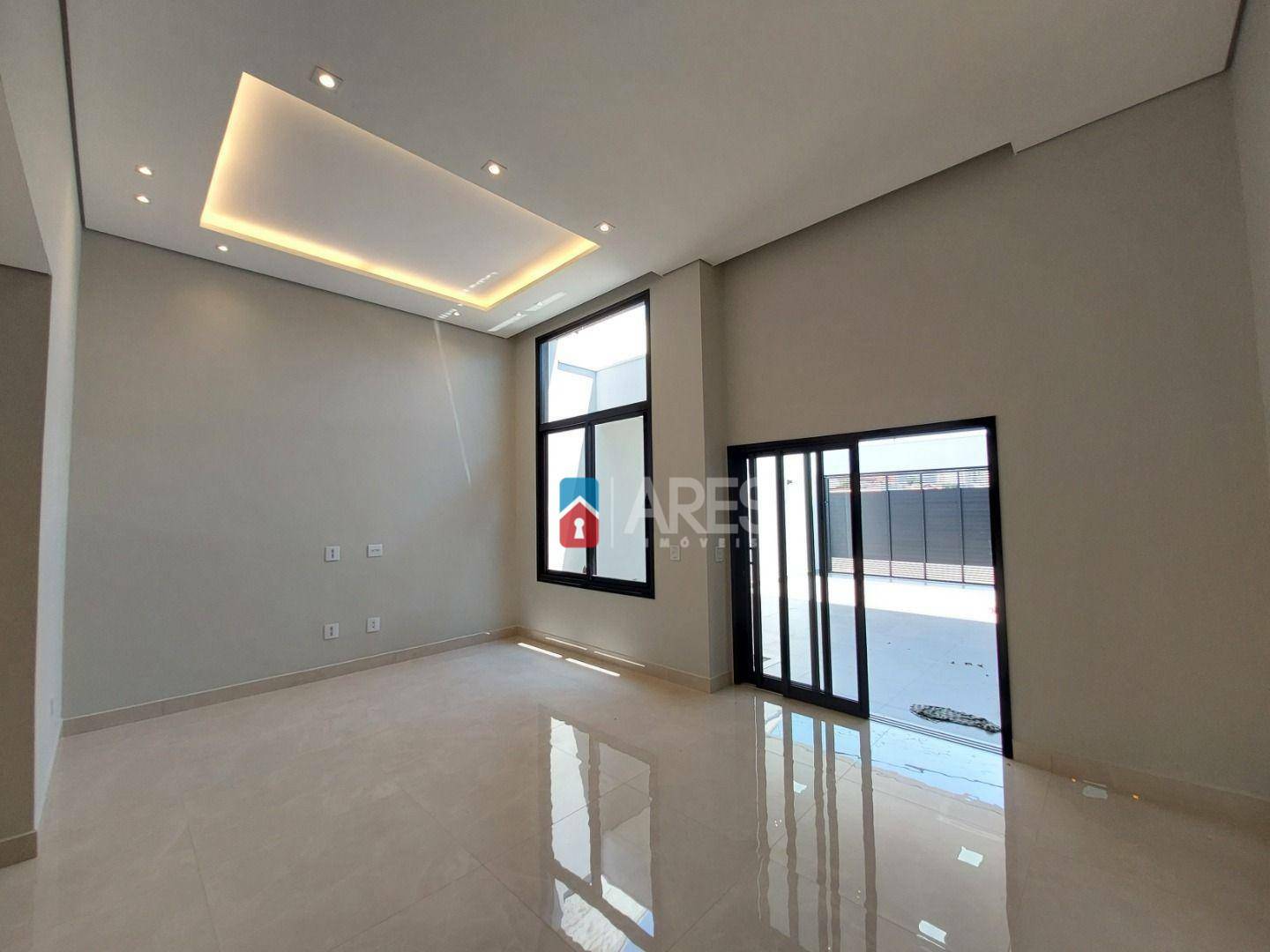 Casa à venda com 3 quartos, 168m² - Foto 8