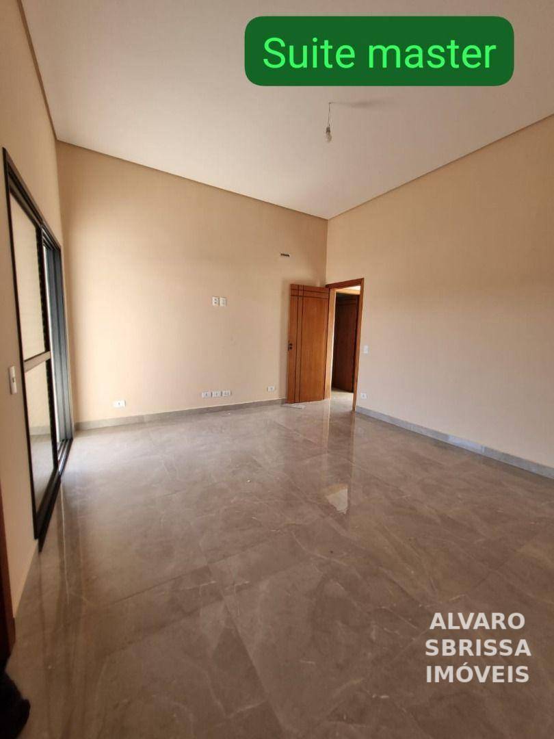 Casa de Condomínio à venda com 3 quartos, 214m² - Foto 1