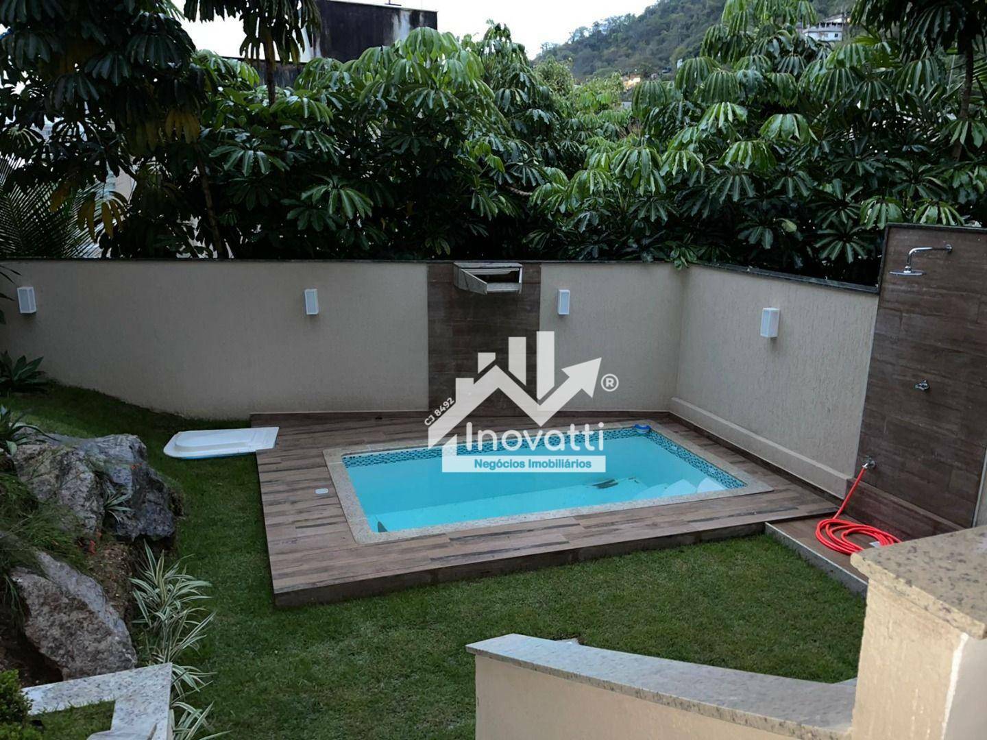 Casa de Condomínio à venda com 3 quartos, 320m² - Foto 22