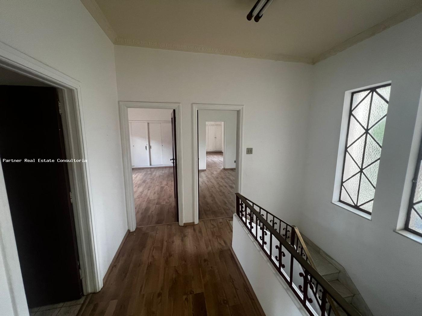 Casa à venda com 14 quartos, 600m² - Foto 11