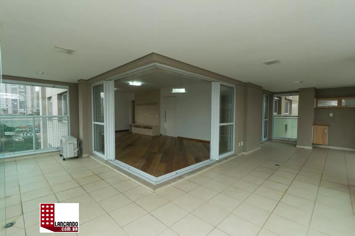 Apartamento à venda com 3 quartos, 213m² - Foto 8