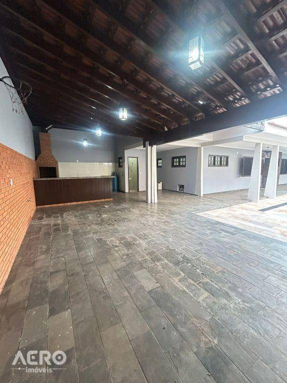 Casa, 3 quartos, 308 m² - Foto 22