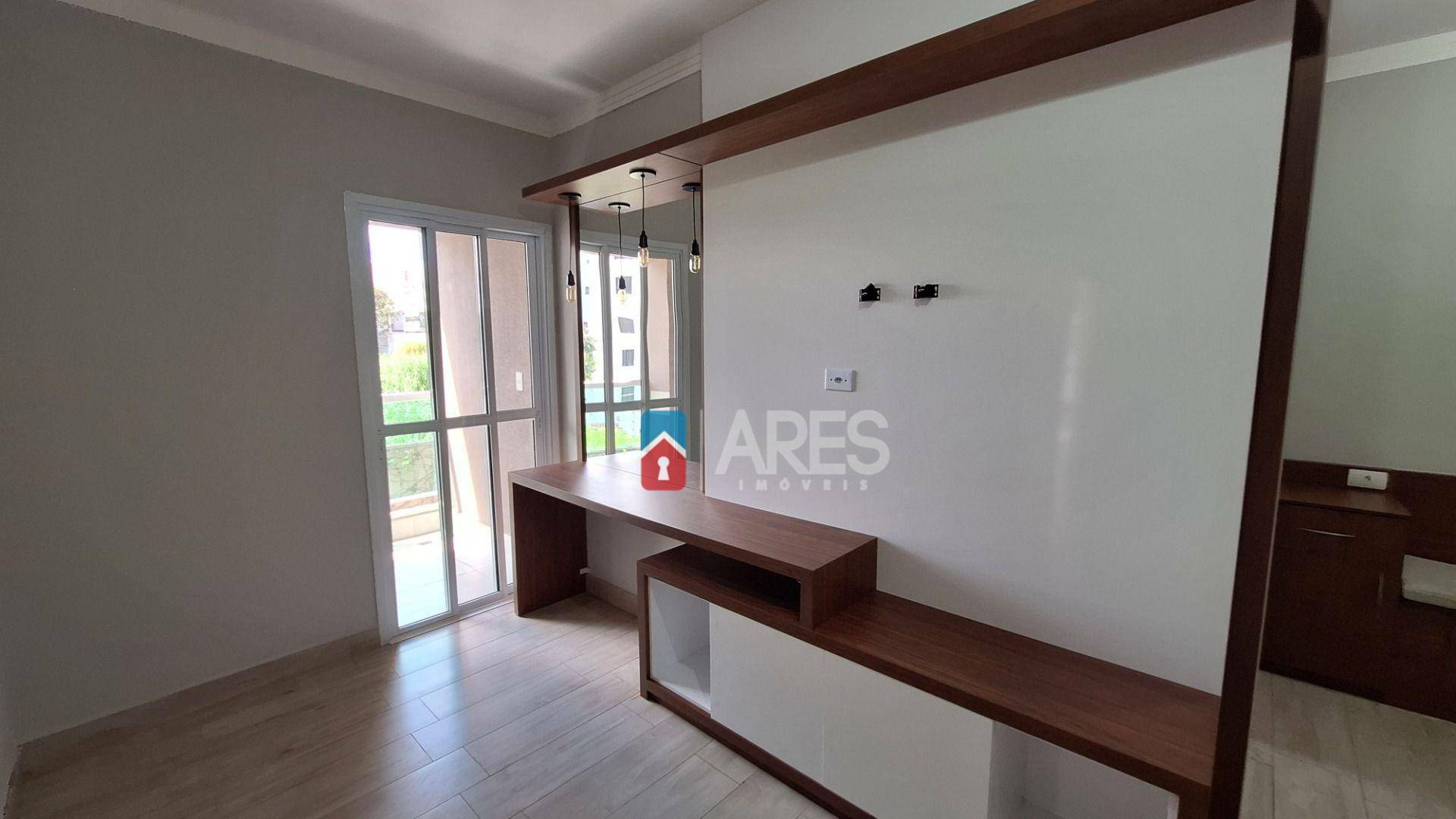 Apartamento à venda com 3 quartos, 80m² - Foto 4