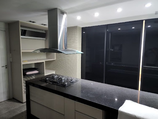 Apartamento à venda com 3 quartos, 179m² - Foto 3