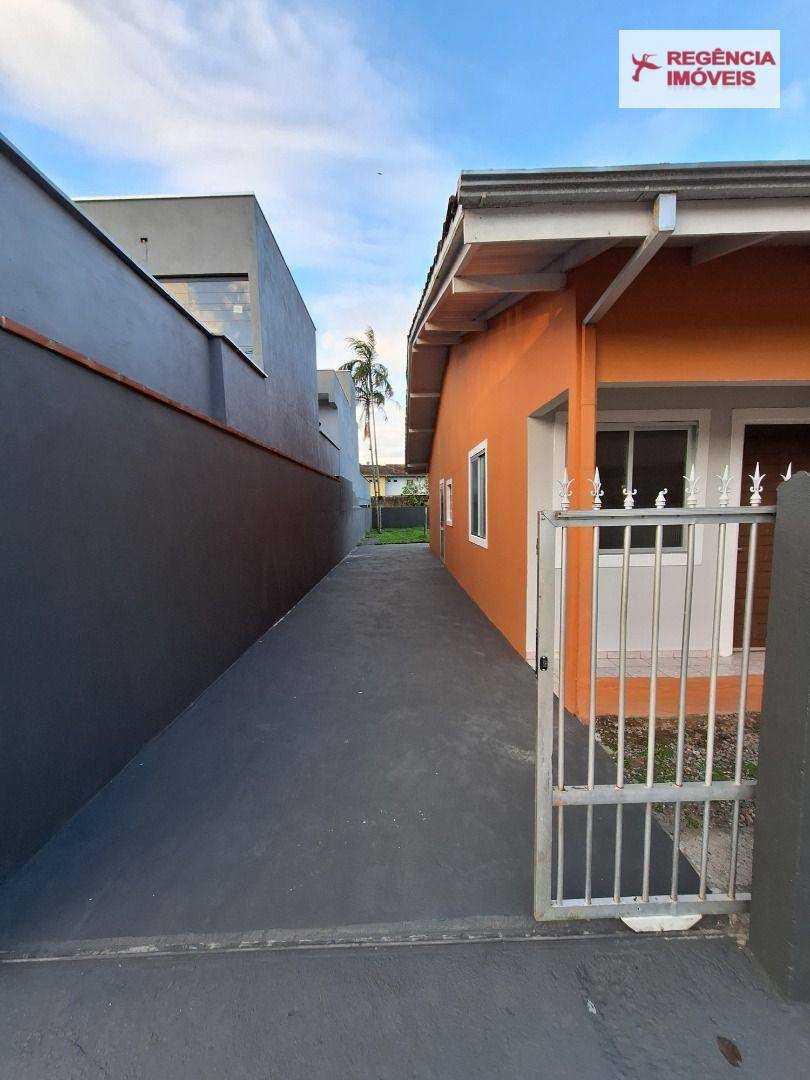 Casa à venda com 3 quartos, 100m² - Foto 44