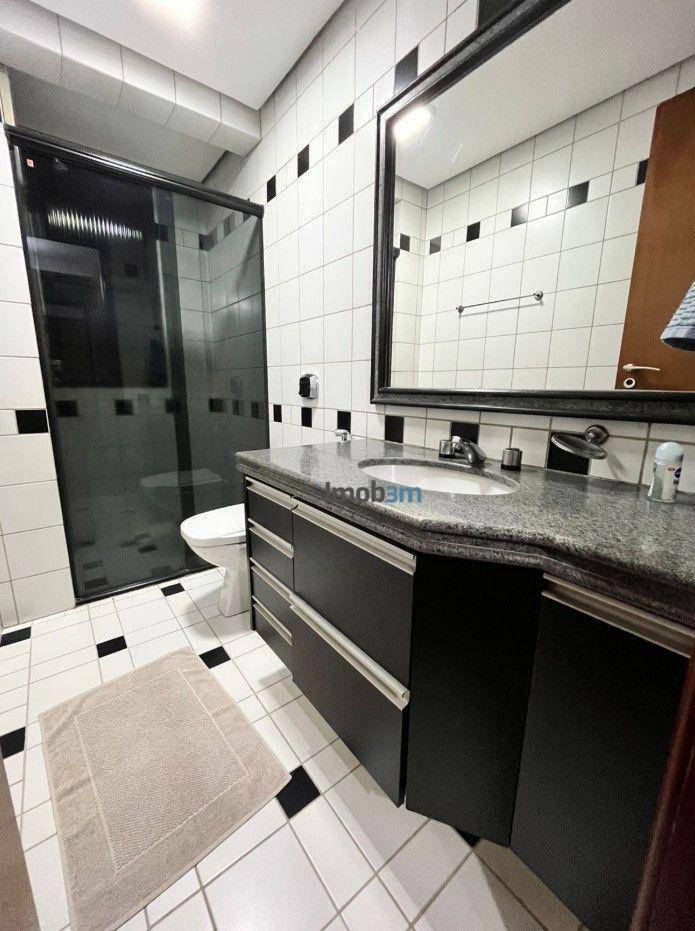 Apartamento à venda e aluguel com 3 quartos, 171m² - Foto 32