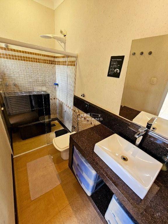 Casa de Condomínio à venda com 3 quartos, 273m² - Foto 31