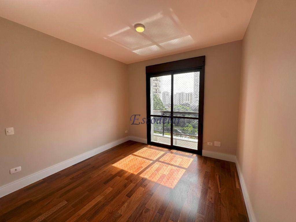 Apartamento à venda com 4 quartos, 195m² - Foto 6