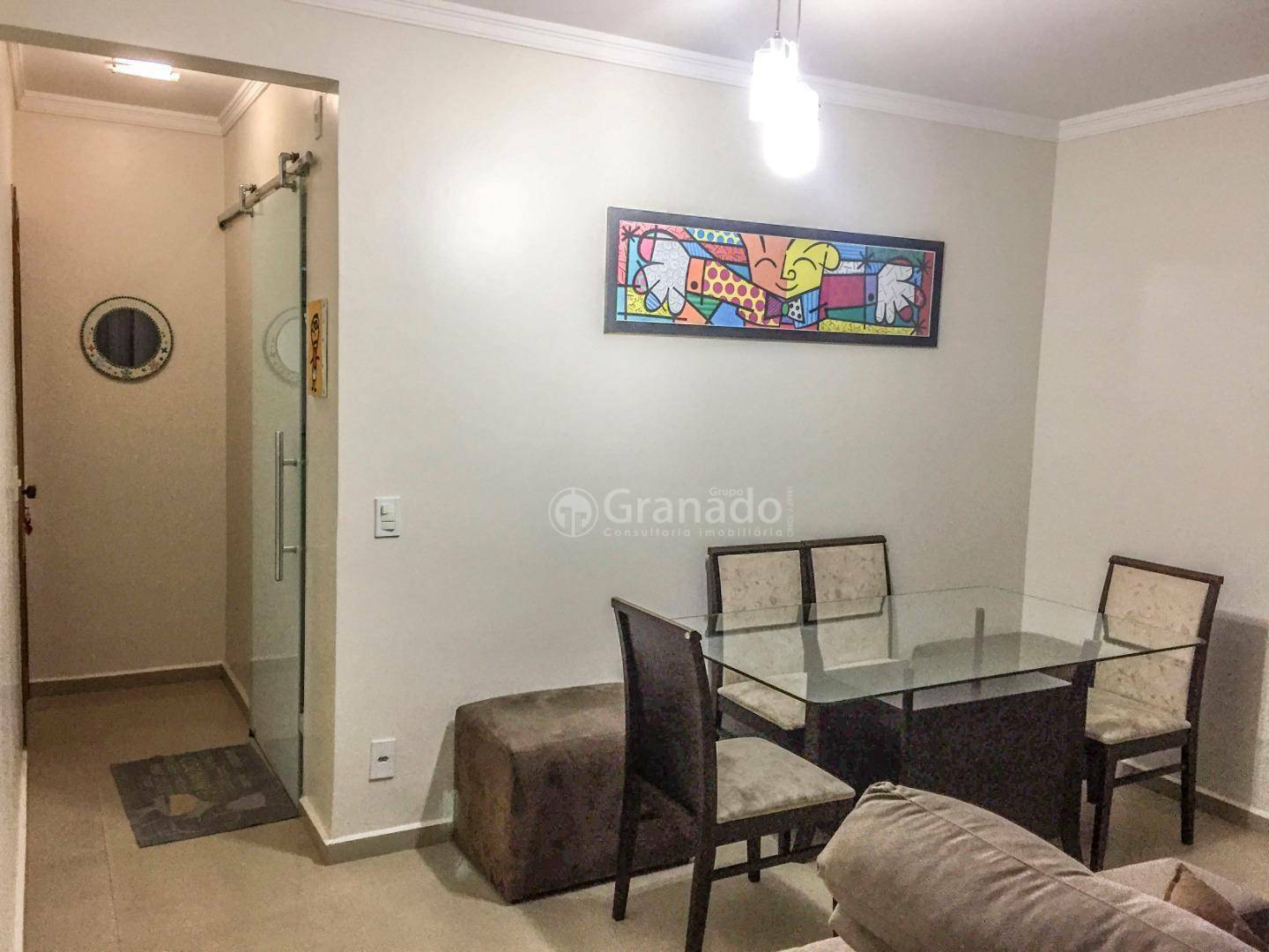 Apartamento à venda com 3 quartos, 82m² - Foto 1