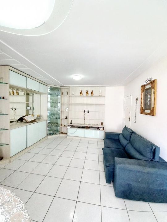 Apartamento à venda com 3 quartos, 98m² - Foto 4