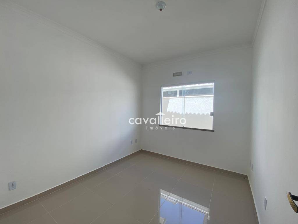 Casa à venda com 2 quartos, 67m² - Foto 9