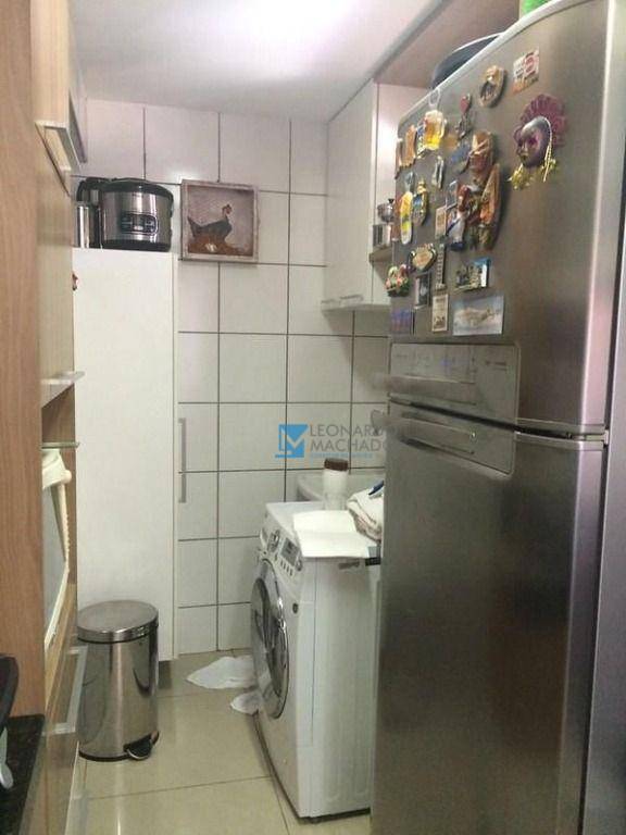 Apartamento à venda com 3 quartos, 83m² - Foto 21