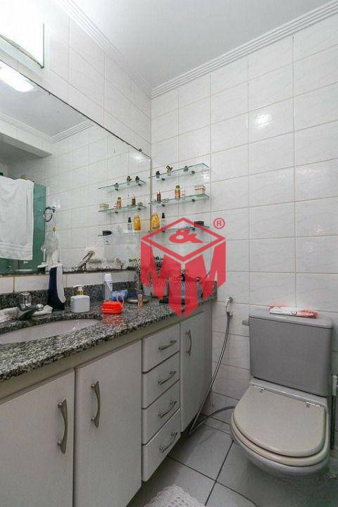 Apartamento à venda com 3 quartos, 140m² - Foto 19