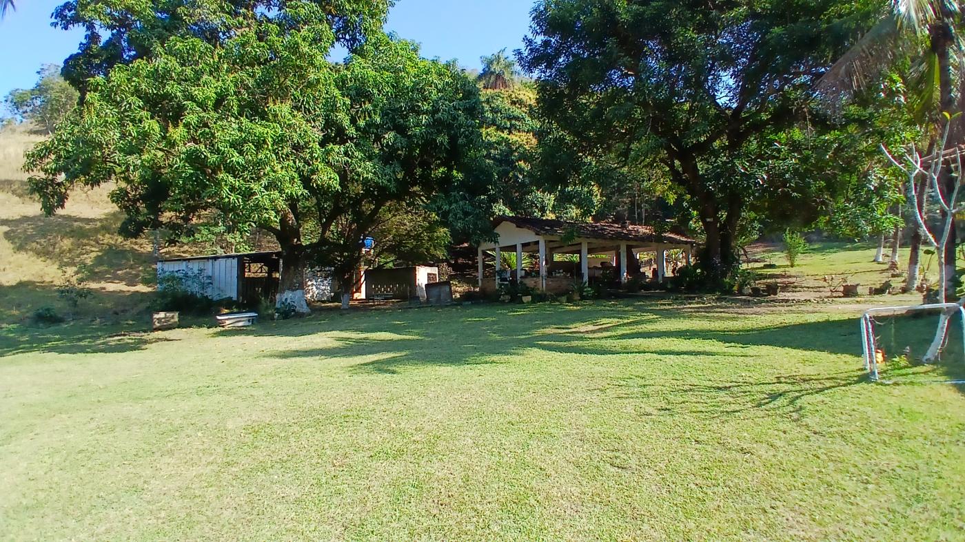 Fazenda à venda com 3 quartos, 100000m² - Foto 12