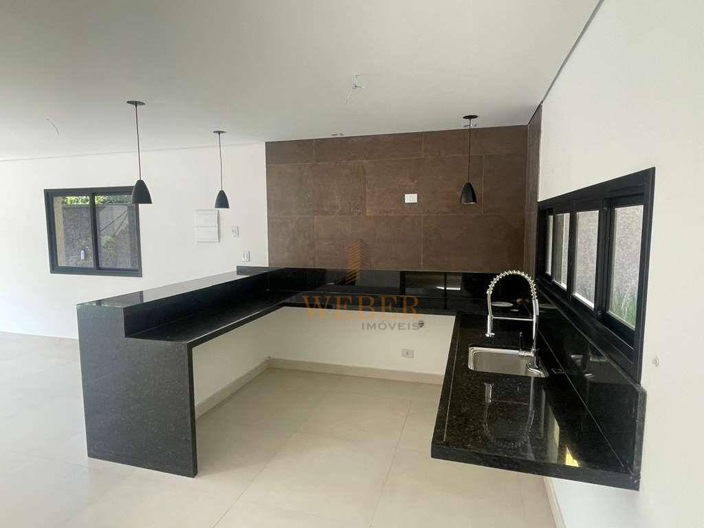 Sobrado à venda com 3 quartos, 221m² - Foto 32