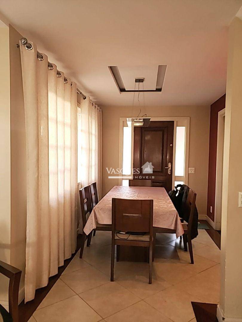 Casa à venda com 4 quartos, 276m² - Foto 10