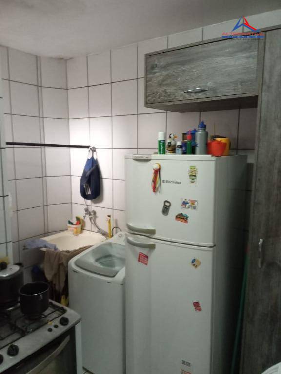 Apartamento à venda com 2 quartos, 60m² - Foto 6