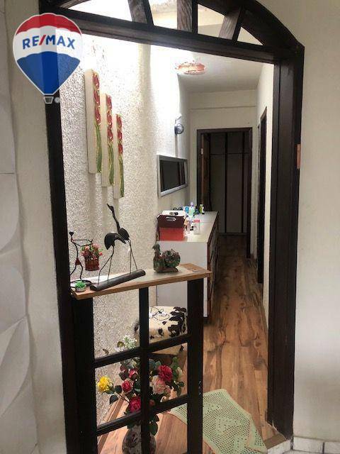 Sobrado à venda com 3 quartos, 108m² - Foto 4