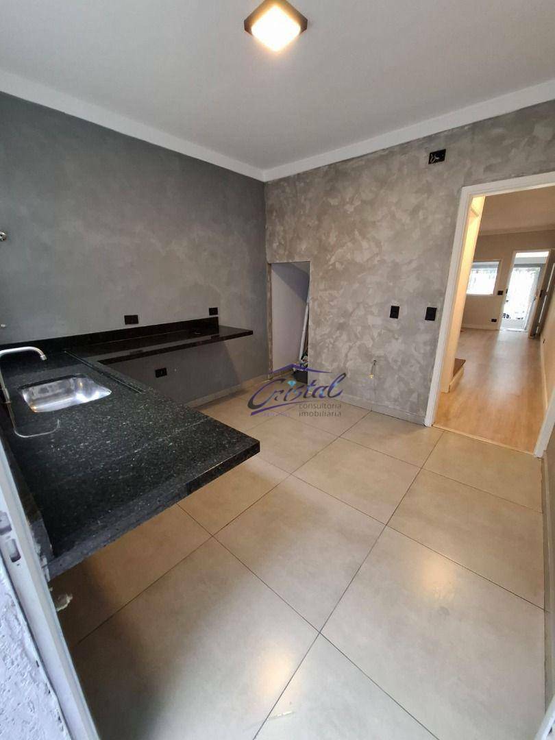 Casa à venda com 2 quartos, 122m² - Foto 4